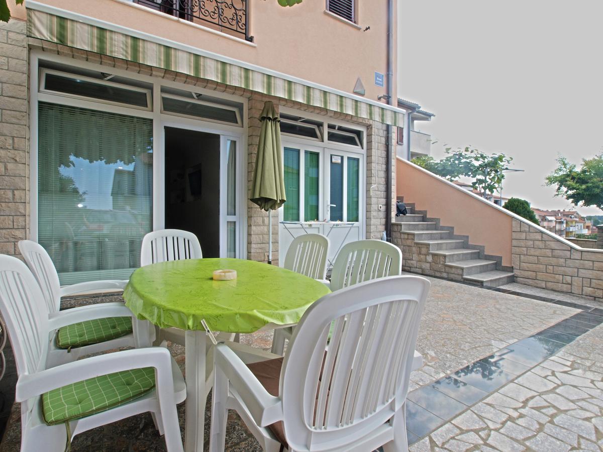 Apartments Slavka 1155 Пула Екстериор снимка