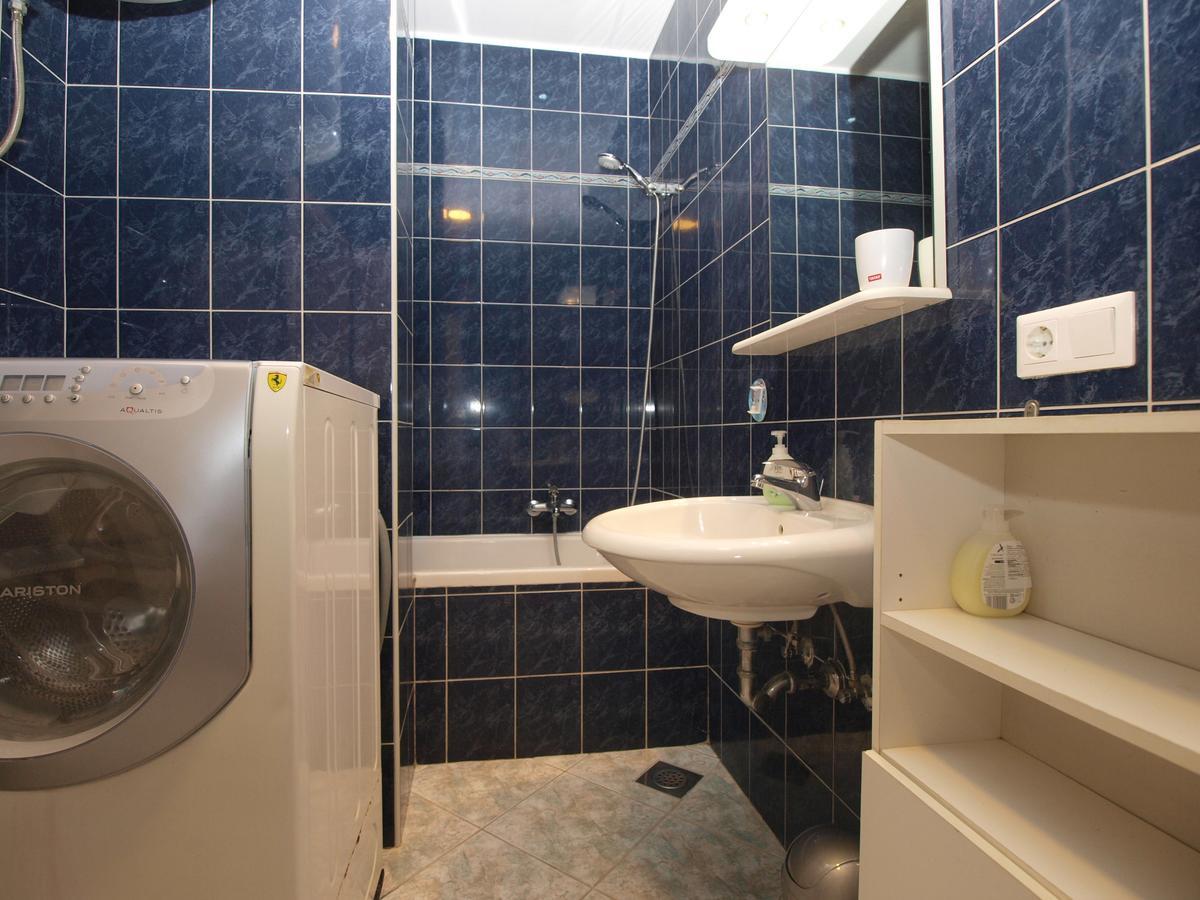 Apartments Slavka 1155 Пула Екстериор снимка